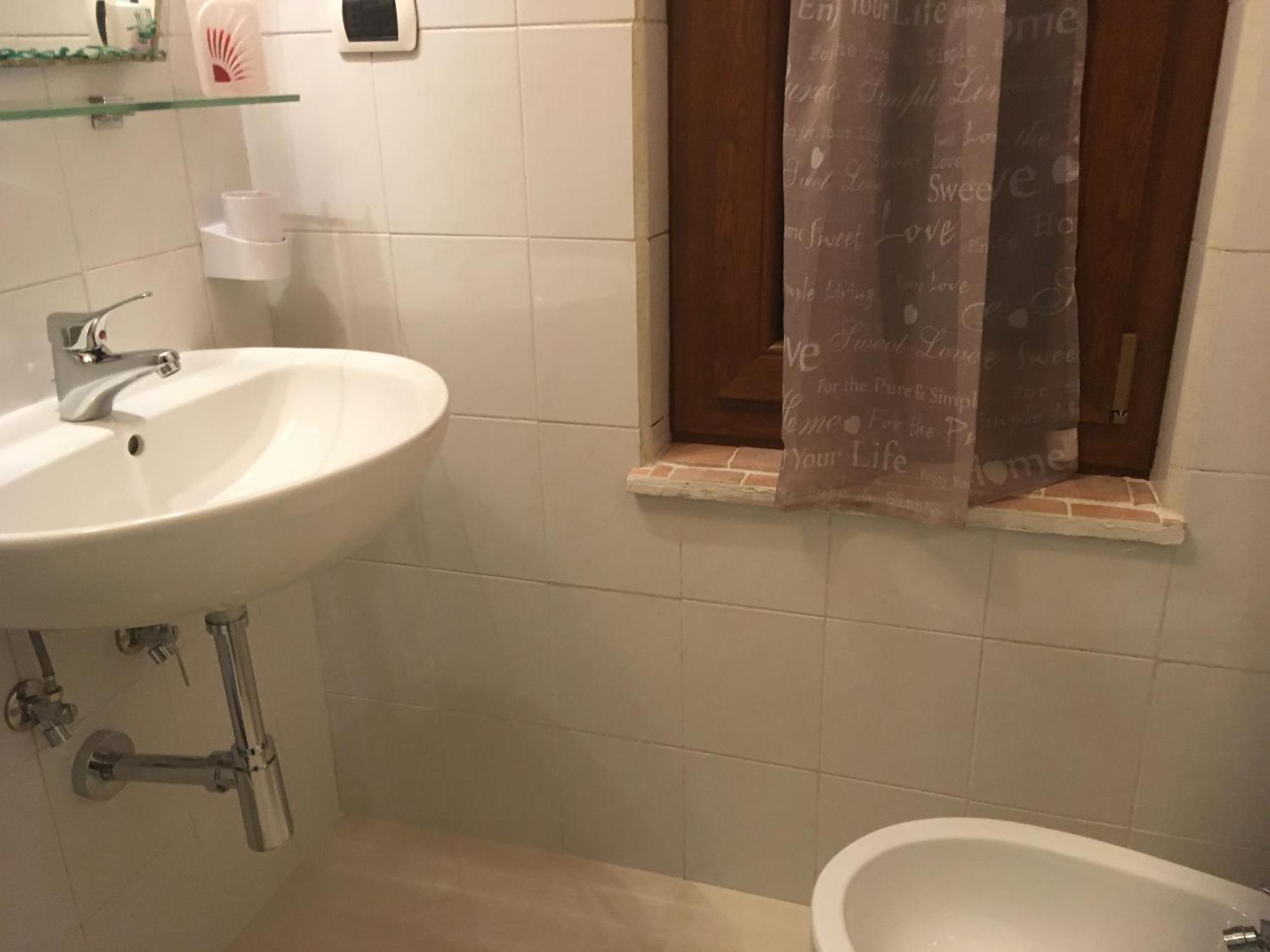 Il Ciambellino Hotel Santo Stefano di Magra Kültér fotó