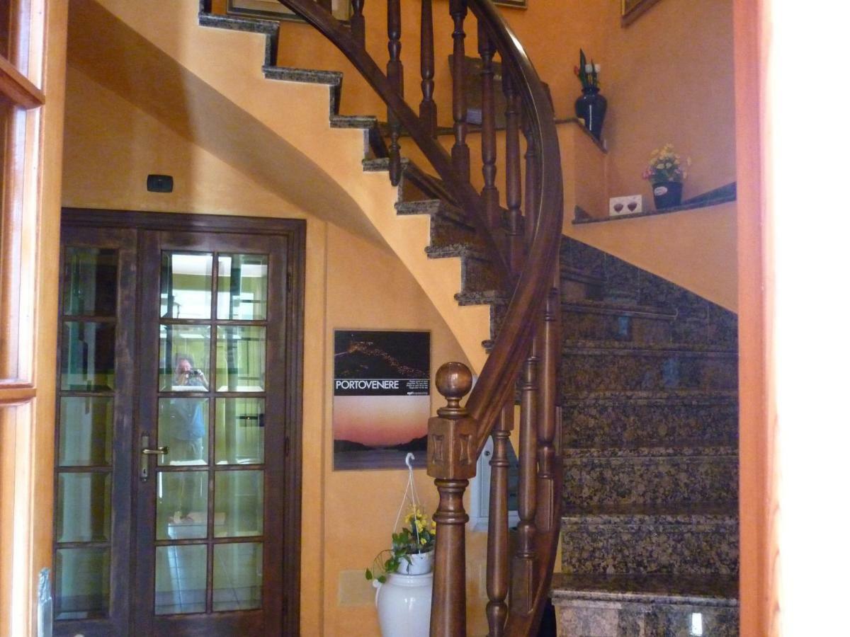 Il Ciambellino Hotel Santo Stefano di Magra Kültér fotó