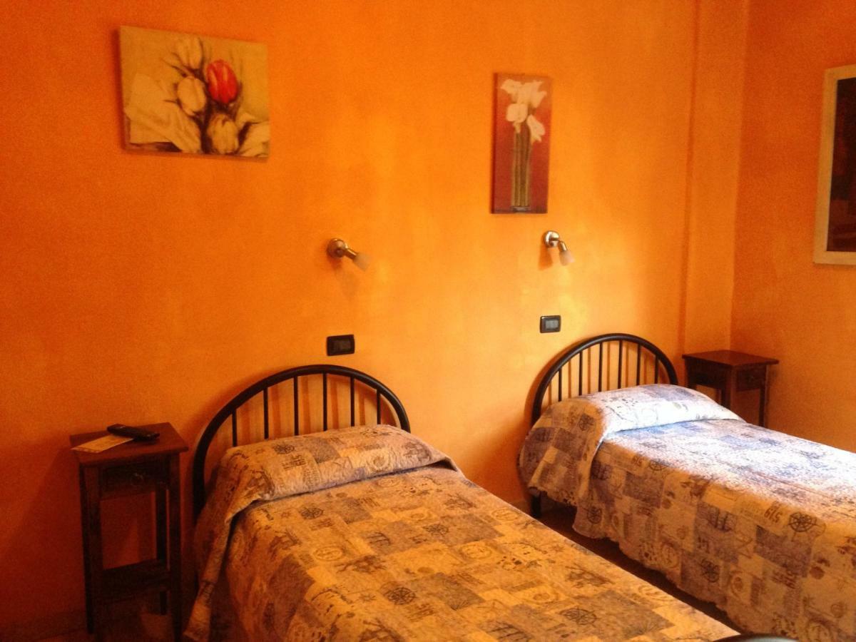 Il Ciambellino Hotel Santo Stefano di Magra Kültér fotó
